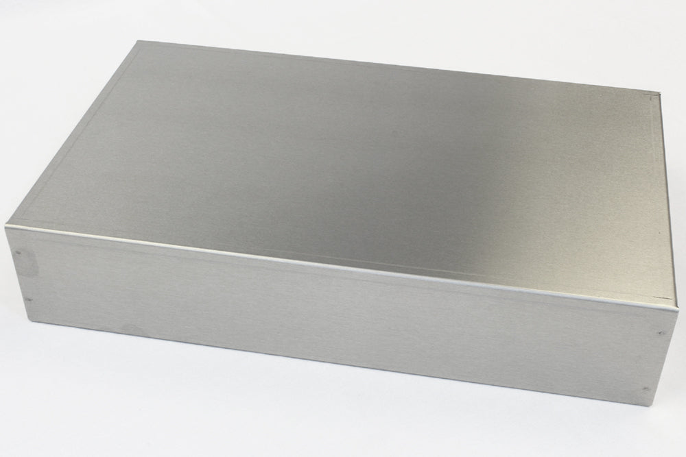 Hammond 1444-1593 Aluminum Chassis 15" x 9" x 3"