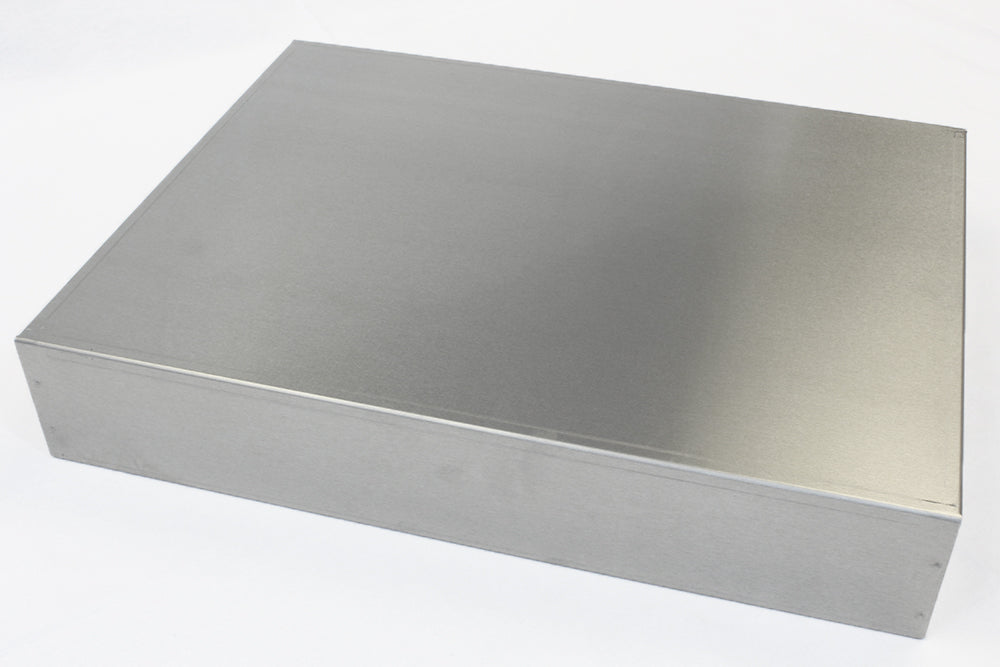Hammond 1444-17133 Aluminum Chassis 17" x 13" x 3"