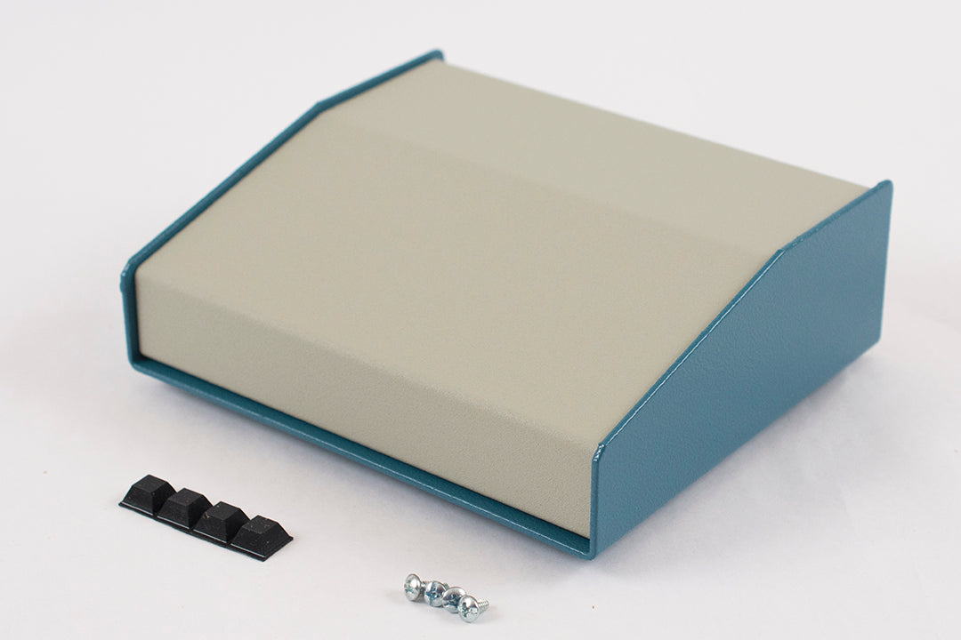Hammond 1456FE2WHBU Sloped Aluminum Console Enclosure, 15 Degree Beige Top / Blue Case 6.50" x 5.50" x 2.00"