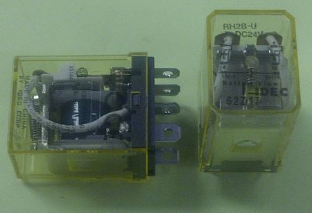 IDEC RH2B-UDC24V Relay 24VDC DPDT 8 Pin, Res: 10A@240VAC/30VDC, Gen: 7.5A@120VAC/30VDC, 7A@240VAC, CSA