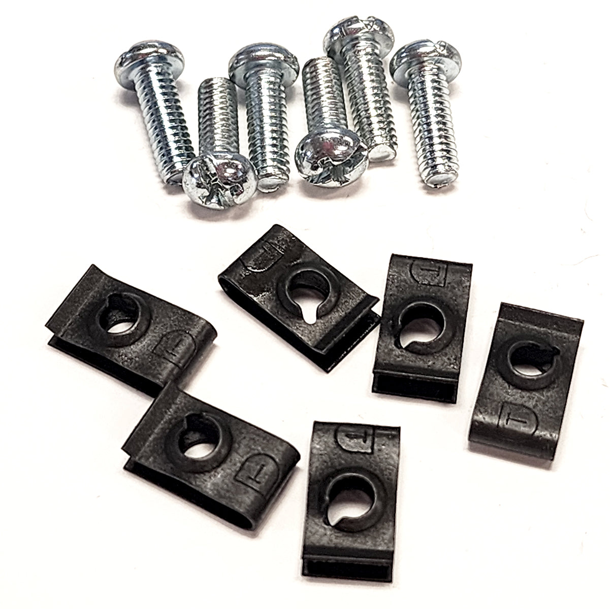 Hammond CLPKIT832-6 8-32 Rack Screw and Clip Nut Kit, 6-Pack, Black Screws with Zinc-Plated Clip Nuts.