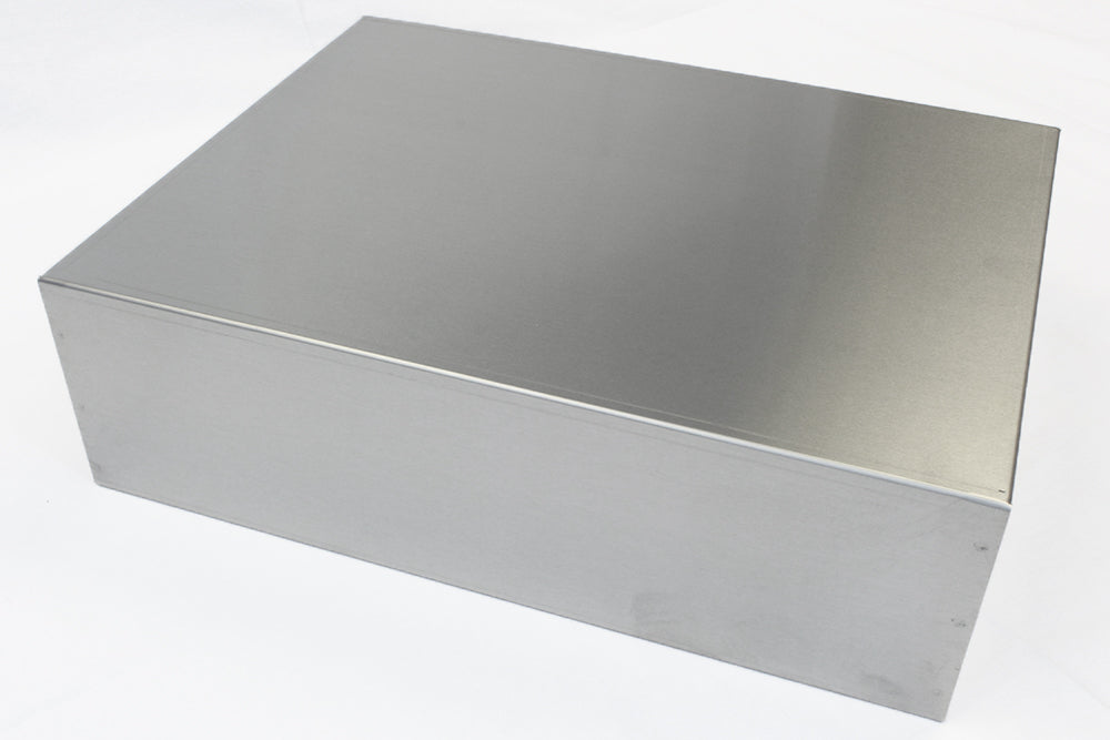 Hammond 1444-17135 Aluminum Chassis 17" x 13" x 6"