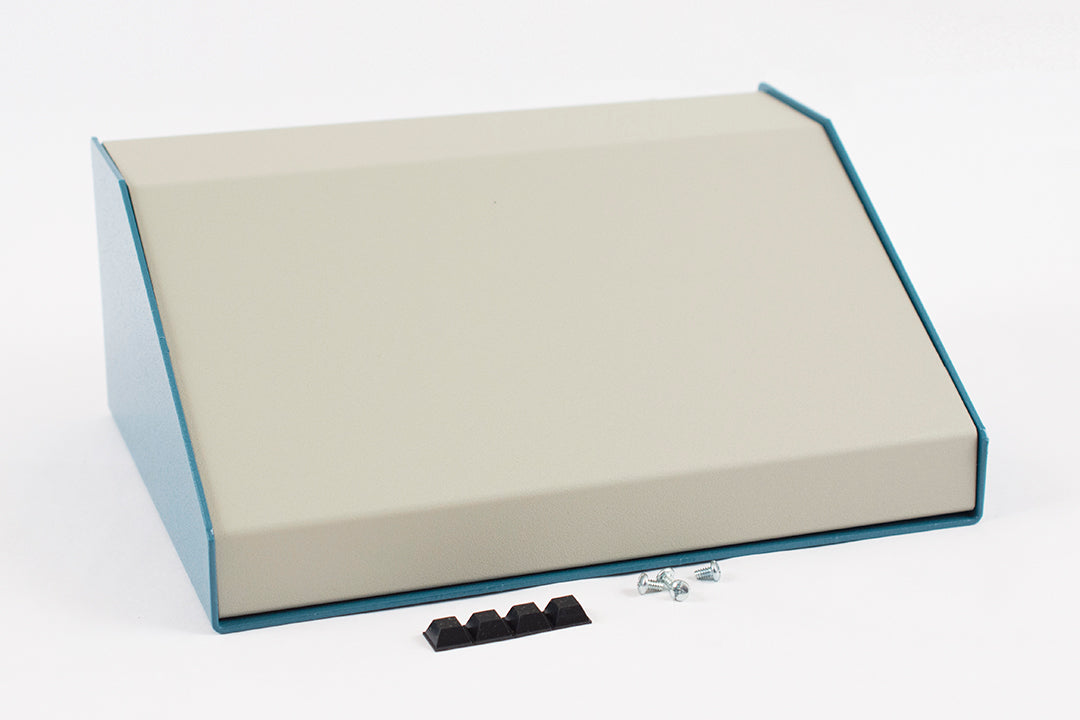 Hammond 1456KG4WHBU Sloped Aluminum Console Enclosure, 30 Degree Beige Top / Blue Case 10.00" x 7.20" x 4.00"