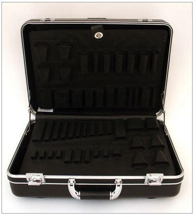 Platt 926T-CB Deluxe Polyethylene Tool Case with Chrome Hardware & 2 Pallets (ID: 18" x 13" x 6")