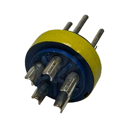 Amphenol 97-16S-8P 5 Contact Male Insert
