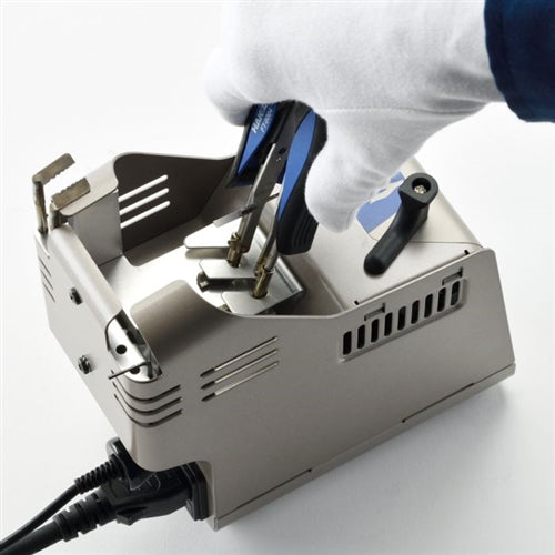 Hakko FT-802 Digital Thermal Wire Stripper