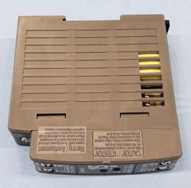 IDEC PS5R-VB24 Switching Power Supply 24VDC 15W 0.6A Output, 85-264VAC / 100-370VDC Input, DIN Rail Mount