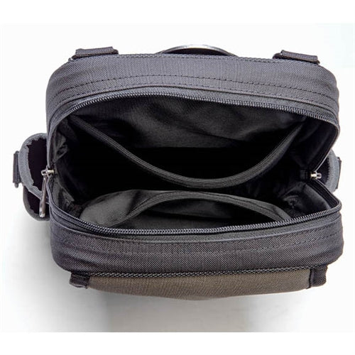 VETO PRO PAC MB3 LARGE SIZED ZIPPERED DIAGNOSTIC BAG        (H:14" W:11" D:5") VPP10091