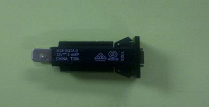 P&B TE W28-XQ1A-3 3 Amp Push-To-Reset Circuit Breaker, Maximum Voltage Rating: 32VDC / 250VAC