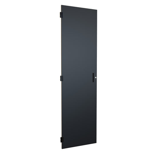 Hammond C4DF2473SBK1 Solid Flush Door, Quarter-Turn Lock, C4 Series, 42U x 24", 16 ga. Steel, RAL 9005 Black.